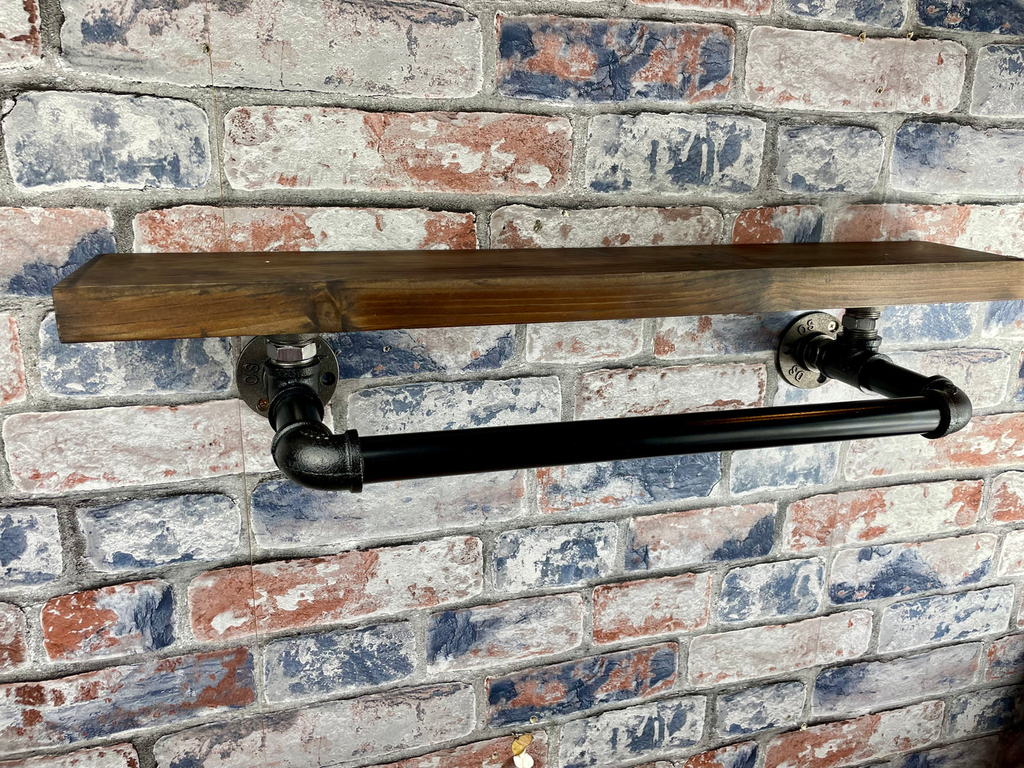 Handmade industrial style clothing rail with shelf.
Made from solid wood and metal industrial style pipework, this unit is perfect for industrial or loft living style bedrooms and hallways
