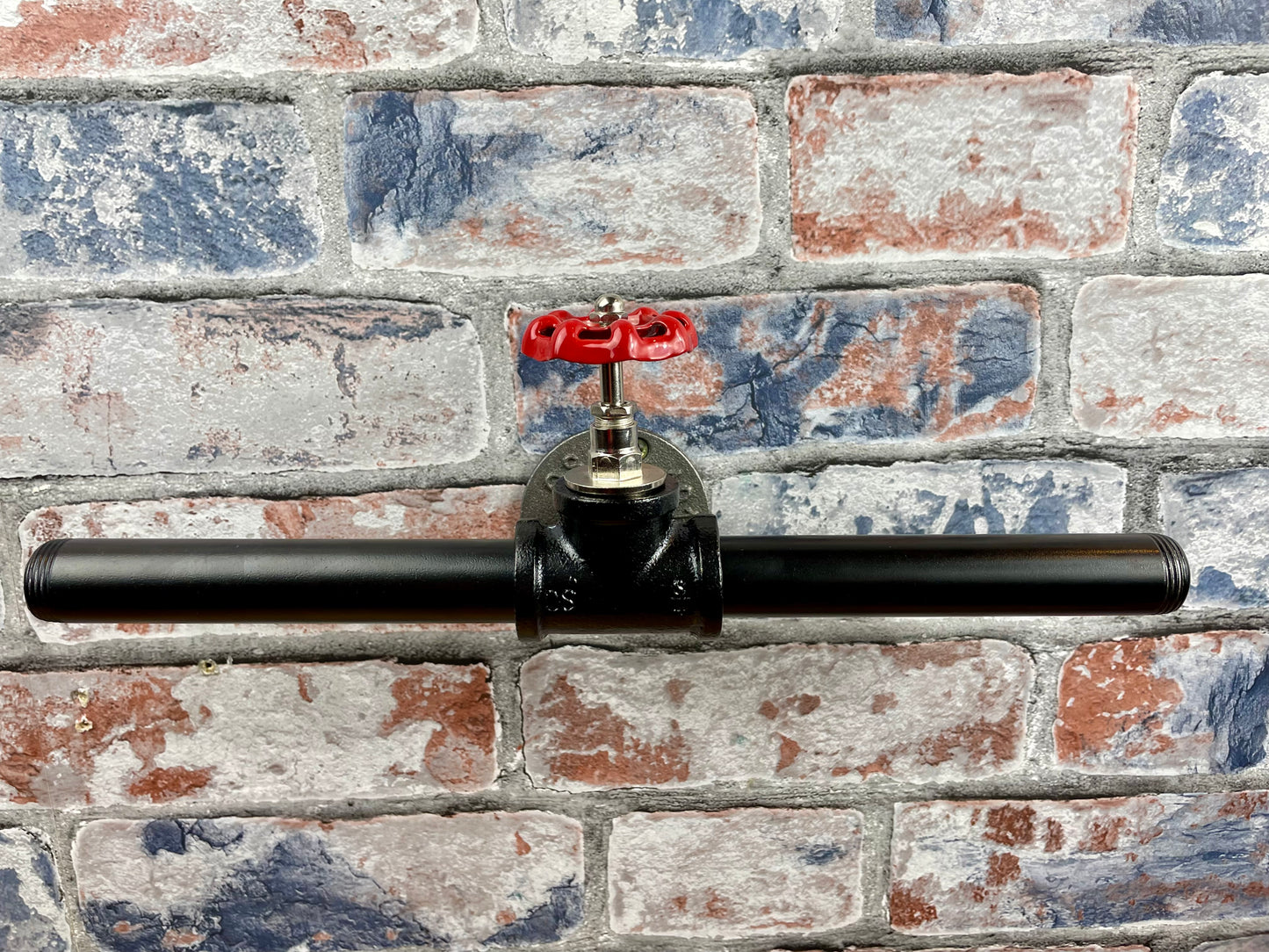Industrial Style Pipework Double Toilet Roll Holder With Valve

Made to order industrial style metal pipework double toilet roll holder in a choice of colours. Handmade by Splintered Furniture